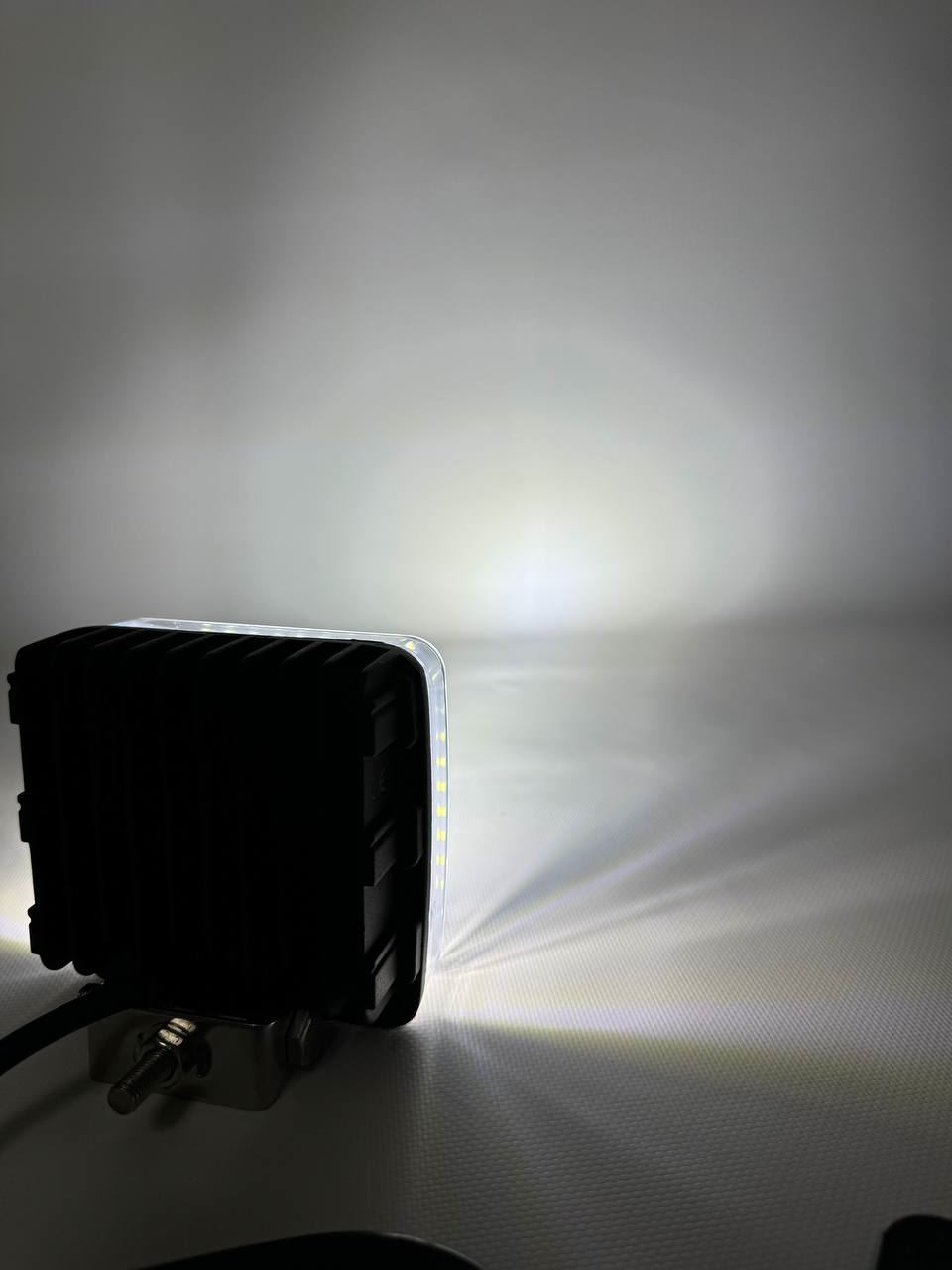 Фара дополнительная (16 диодов) 12-24v (30w)