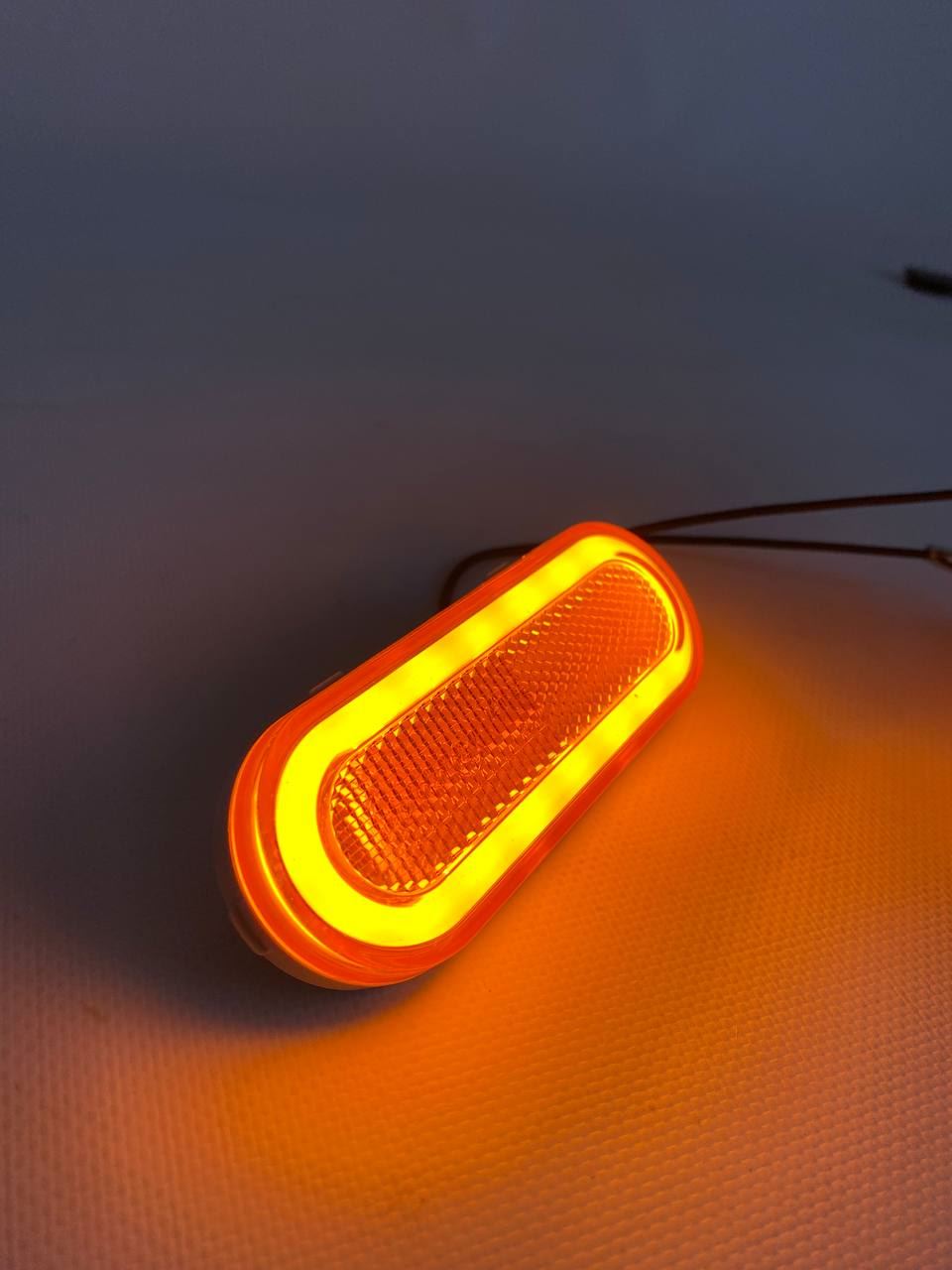 Габарит (LED-WAS) желтый 12-24V (с кронштейном-неон)