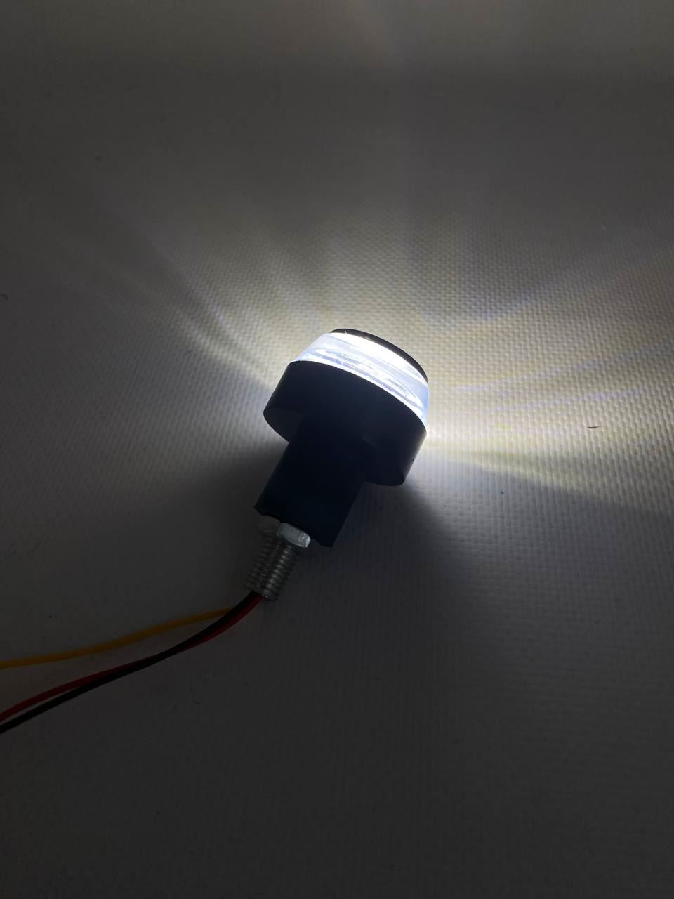 Габарит (LED) (на руль) мотоцикла 12v (бело/желтый)