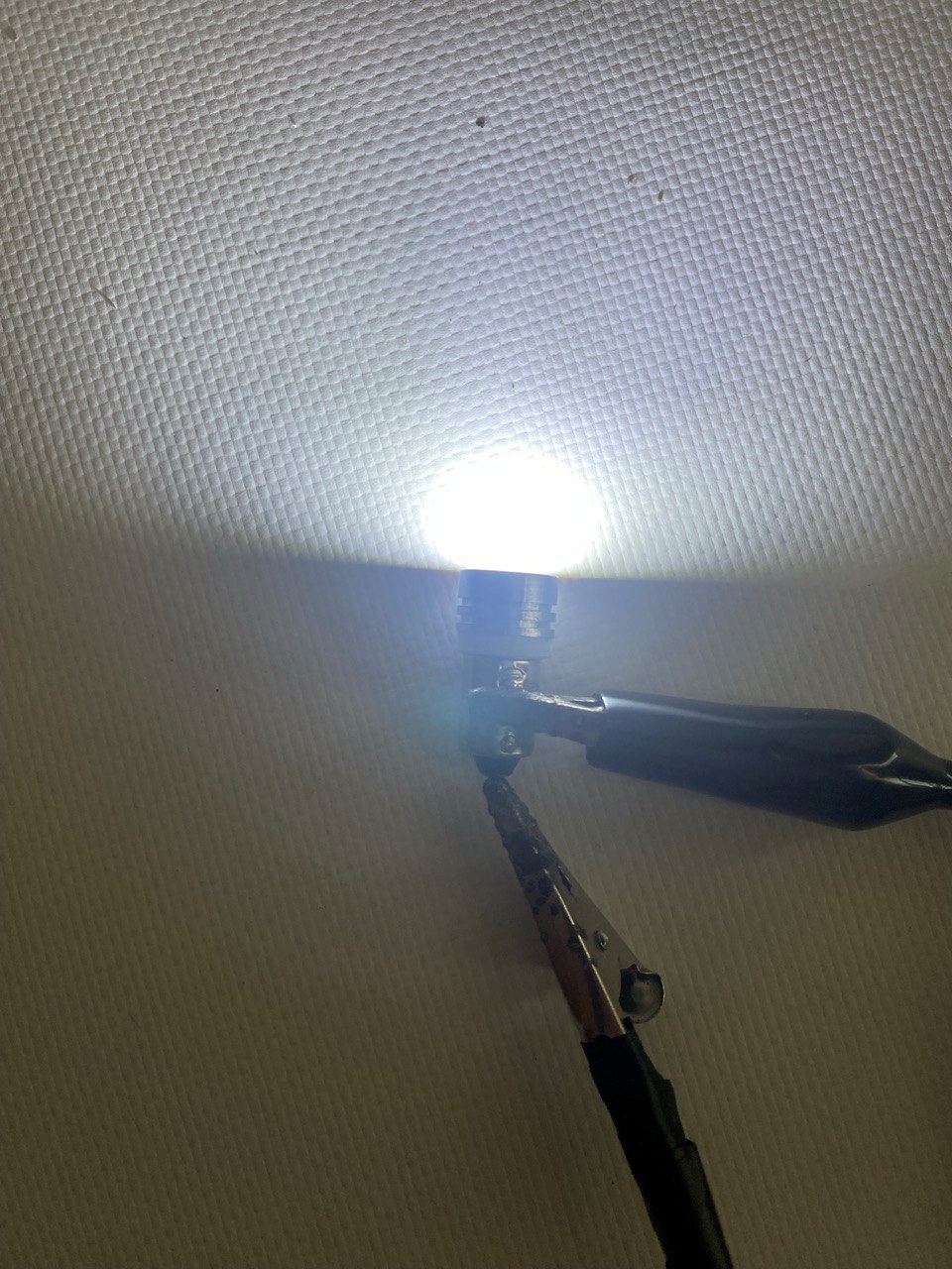 Лампочка T4W 24v (LED)