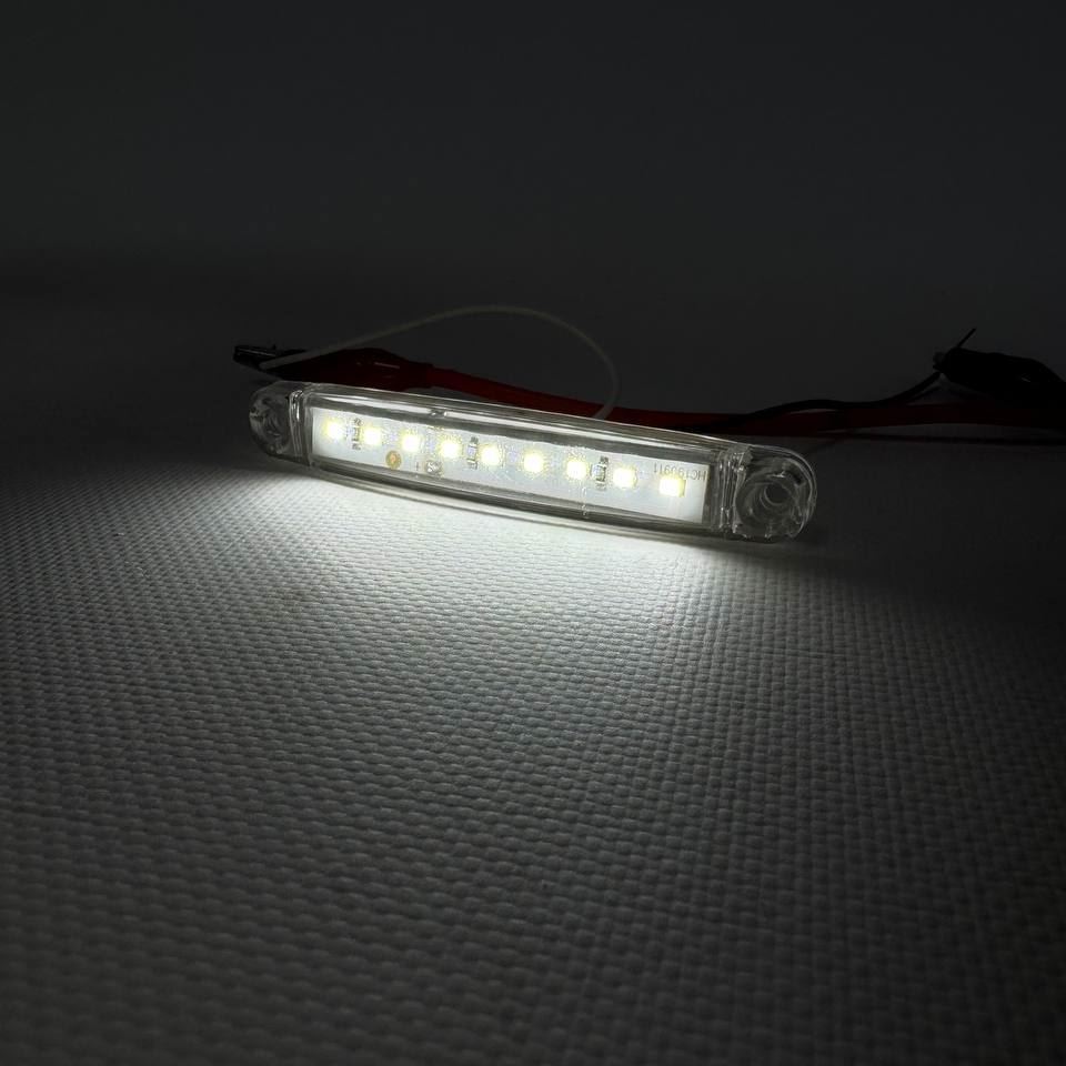 Габарит (LED) 12-24v (9 диодов-полоска)