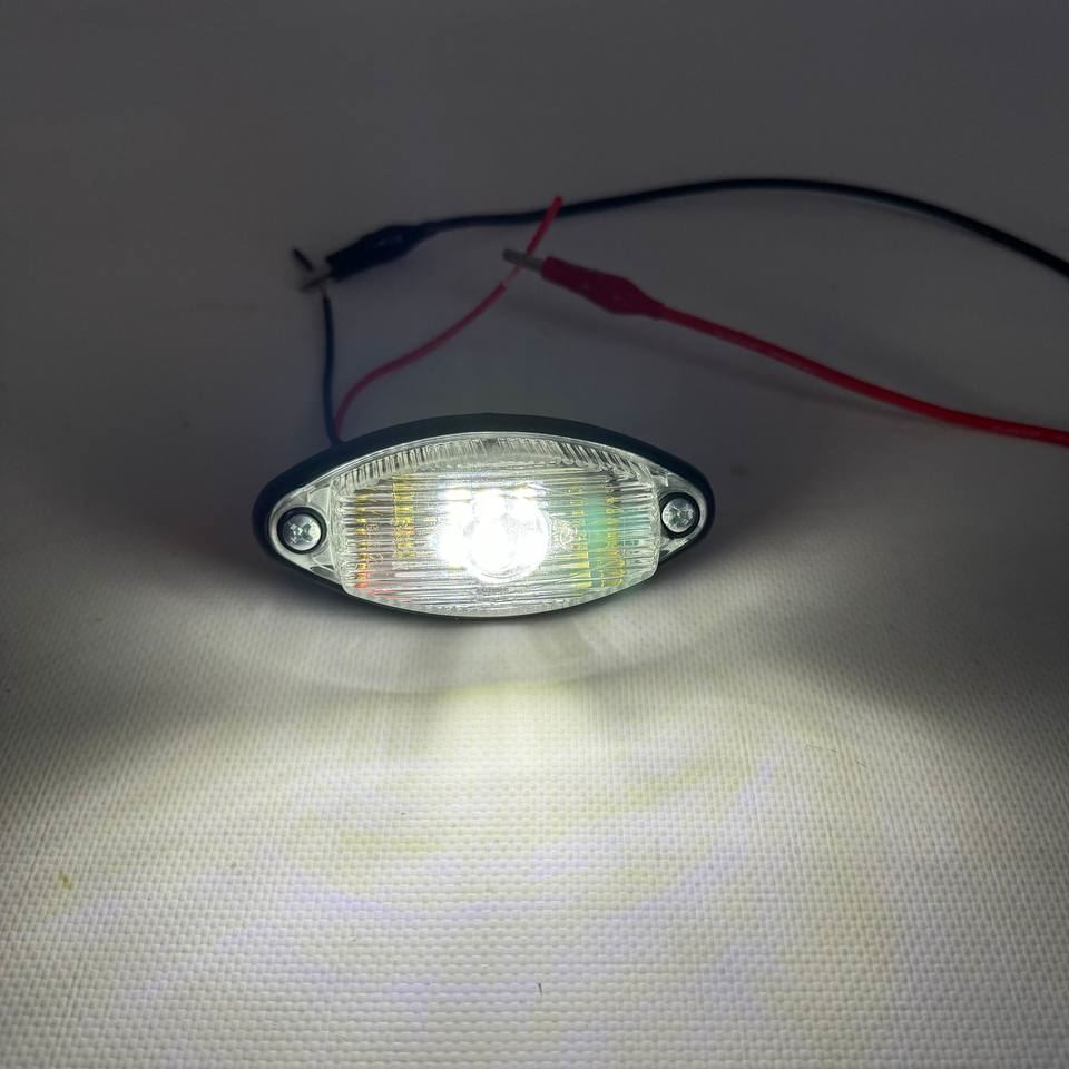 Габарит (LED) белый 12-24v (под лампочку)