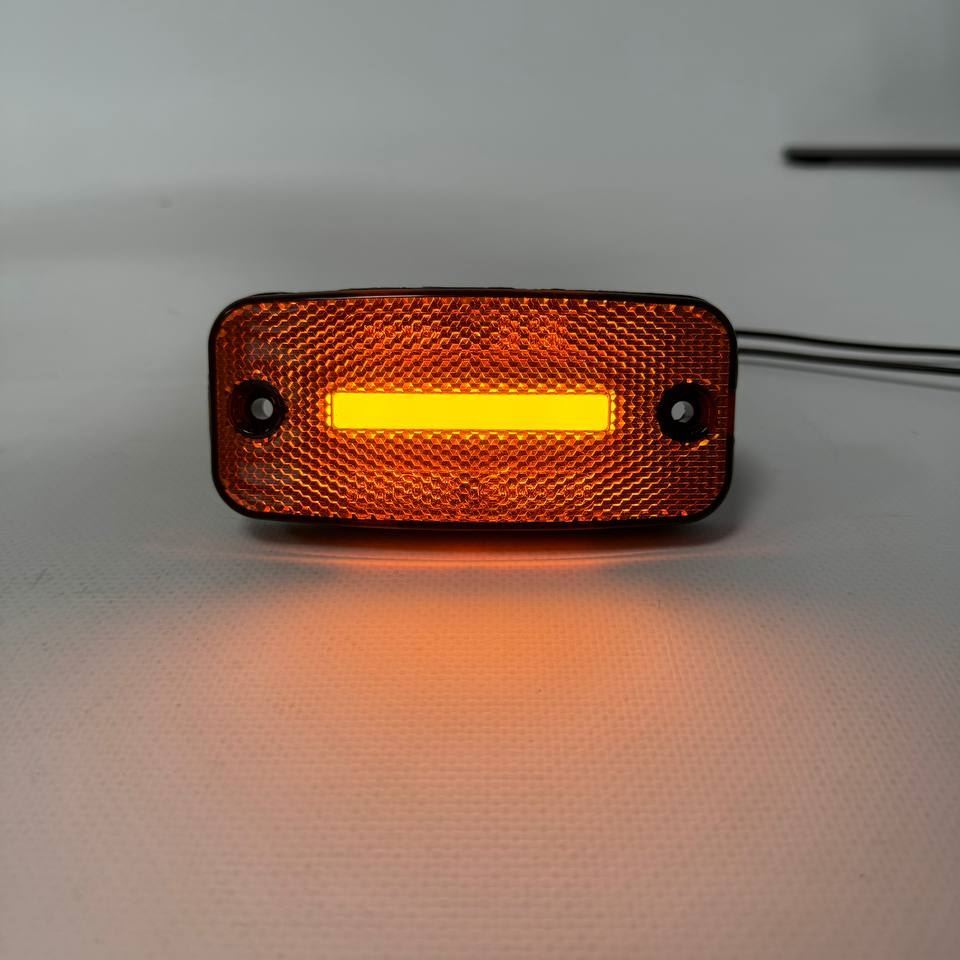 Габарит (LED)  12-24v (с кронштейном – полоска по центру)