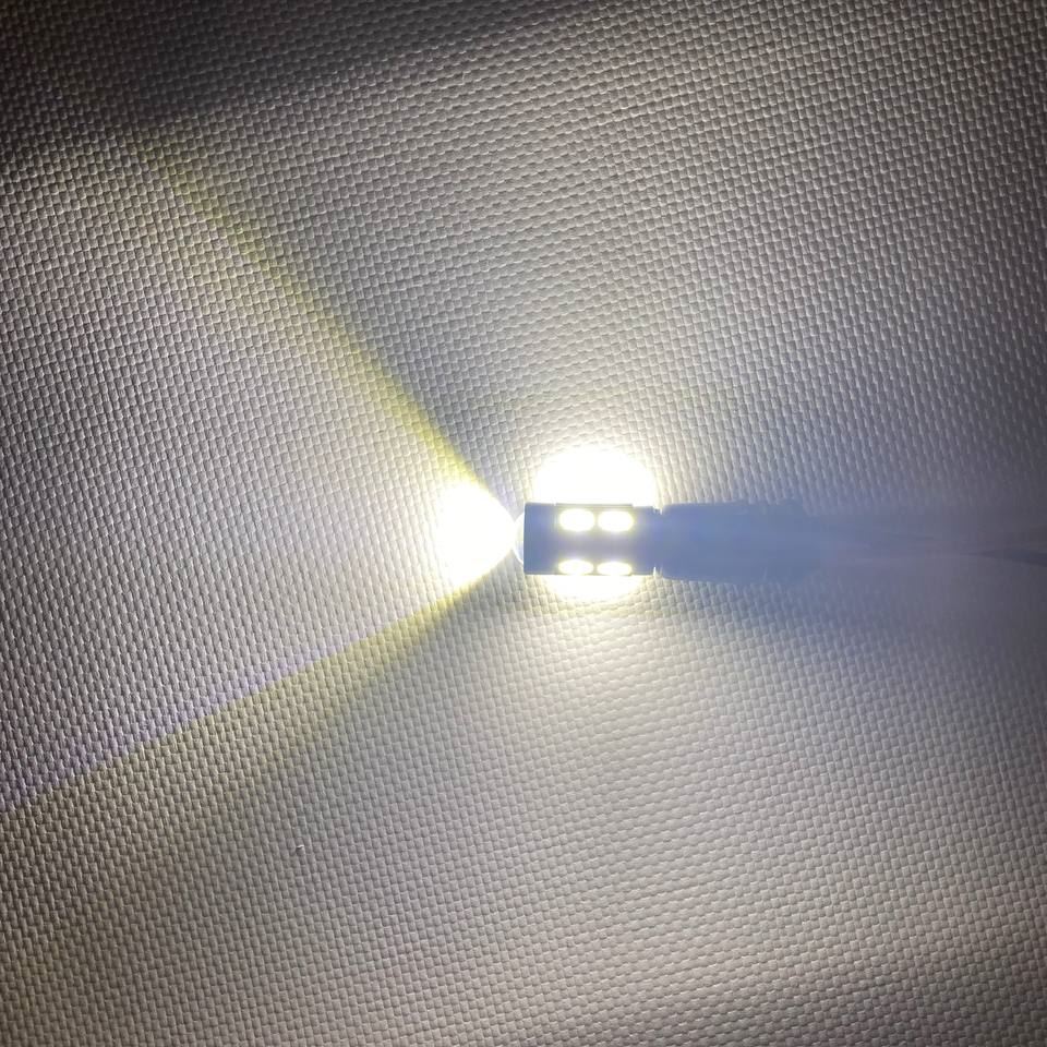Лампа W3W (LED) -белая с линзой